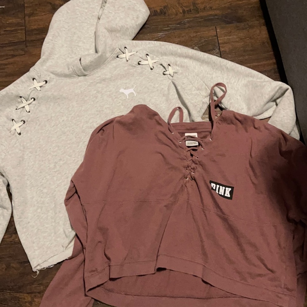 Set of 2 Crop Shirts